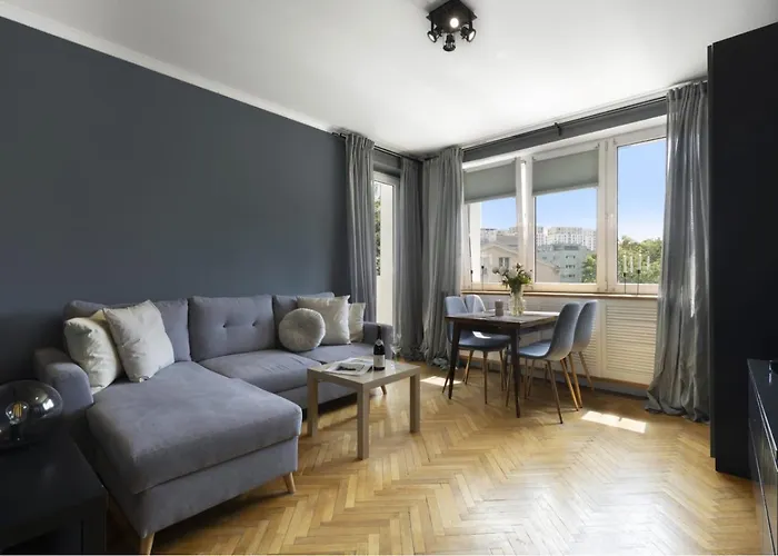 Manhattan Olive With Parking By Elite